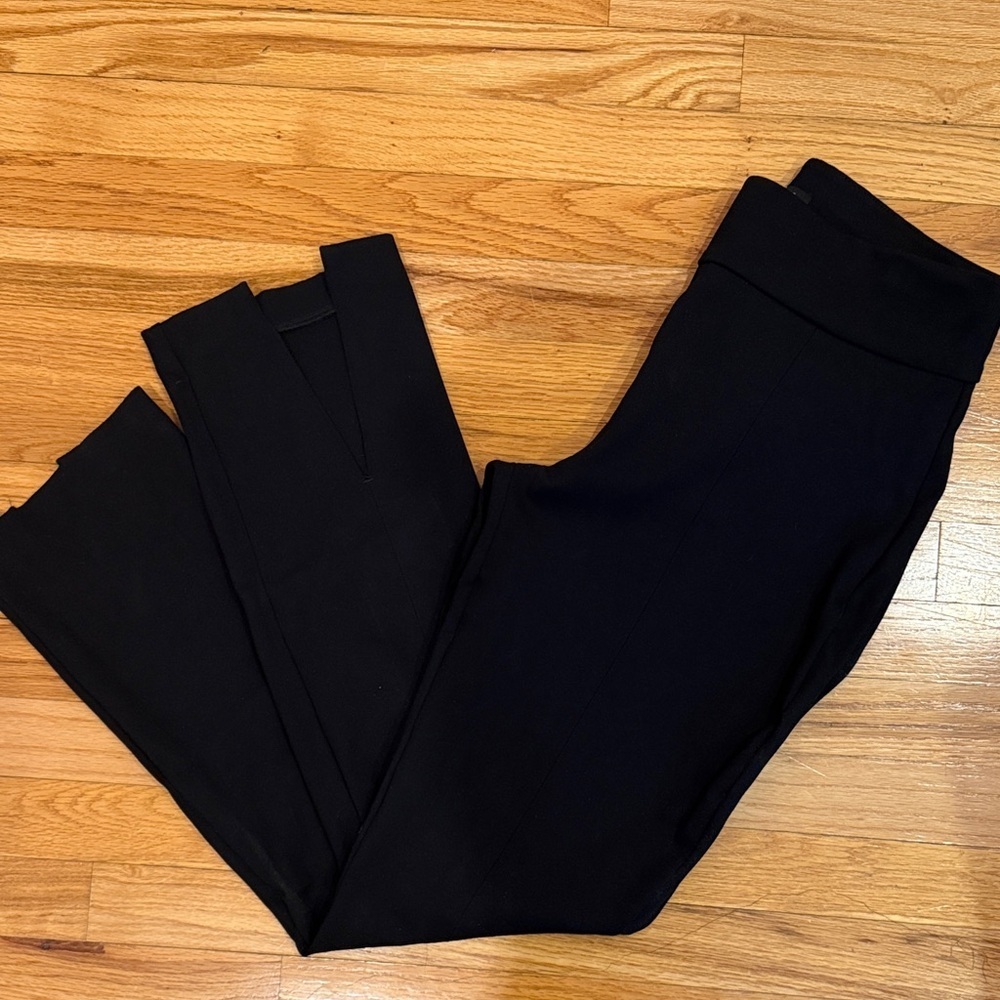 Express Women's Black Super Stretchy Straight Leg Pants